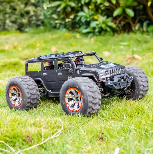666-1014 Fistone 110 RC Monster Cars - Mytoysbh